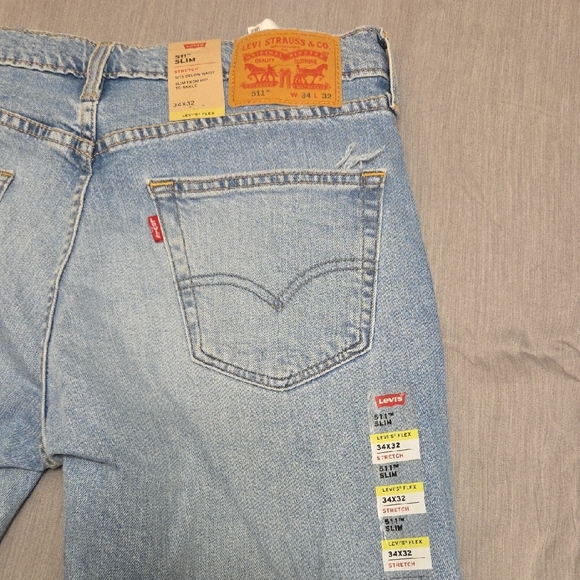 Levi's Men's Light Blue Straight Jeans - Picture 2 of 3